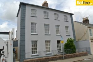 Character Large 2 Bed Duplex Apt With Garden