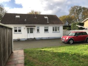 Large 2 Bedroom Dorma Bungalow Garden Front and Rear